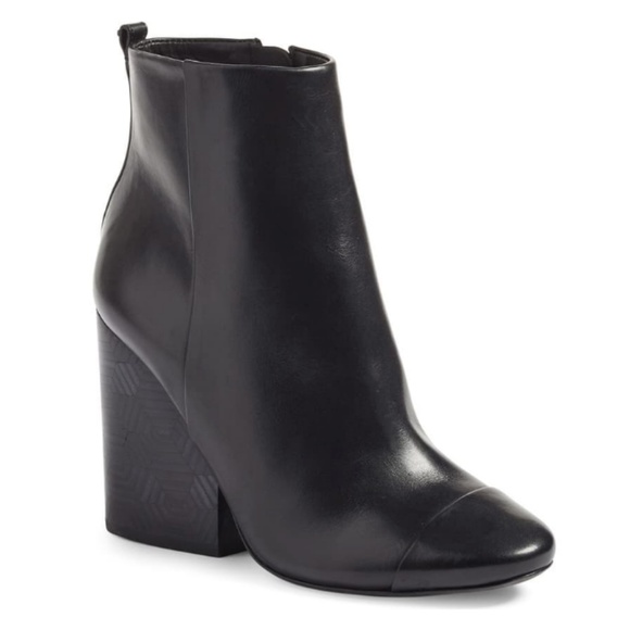Tory Burch Shoes - Tory Burch black leather Grove block heel booties!